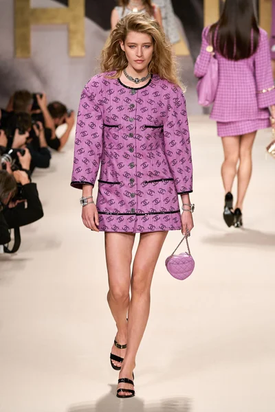 Look 51